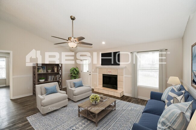 Building Photo - 151 Mayall Dr