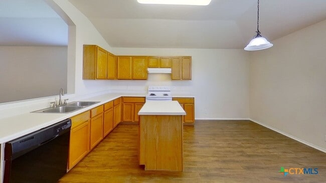 Foto del edificio - 1013 W South St