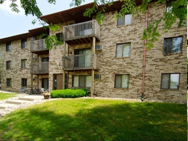 Building Photo - Stoneridge Apartments