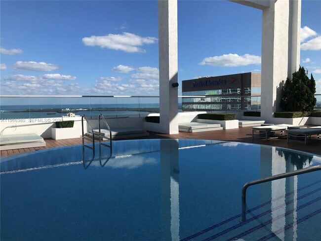 Foto del edificio - 55 SE 6th St