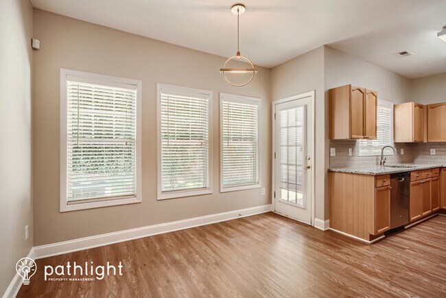 Building Photo - 237 Doughton Ln, Charlotte, NC, 28217