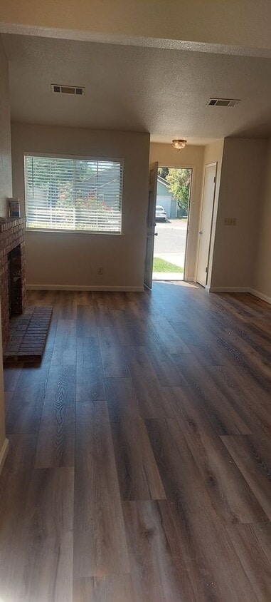 Photo - 3096 Beverly Ct, Merced