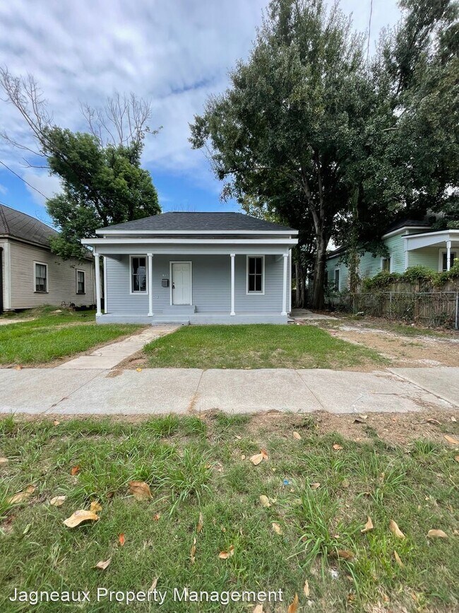 Building Photo - 3 br, 2 bath House - 427 Ford St