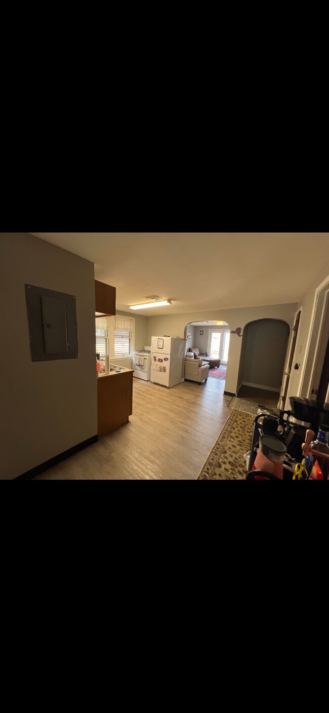 Foto del edificio - 1066 Elmwood Ave