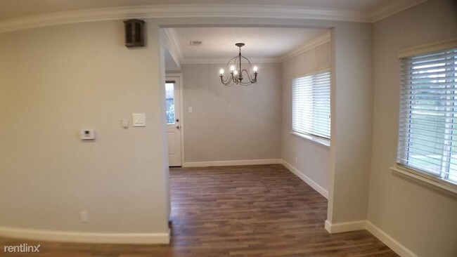 Building Photo - 3 br, 2 bath House - 3177 Julio Ave