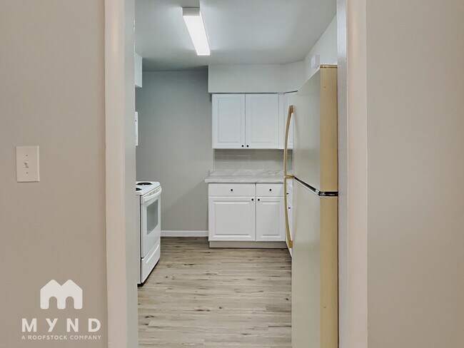 Building Photo - 1325 S Ingalls St