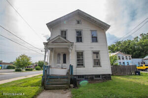 Primary Photo - 64 Spring St