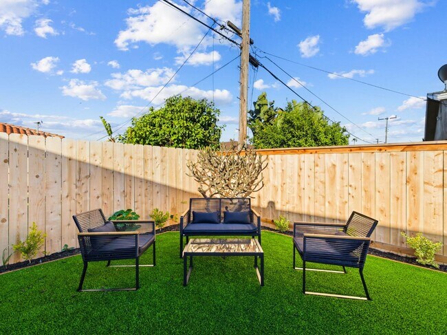 Foto del edificio - 436 Date Ave