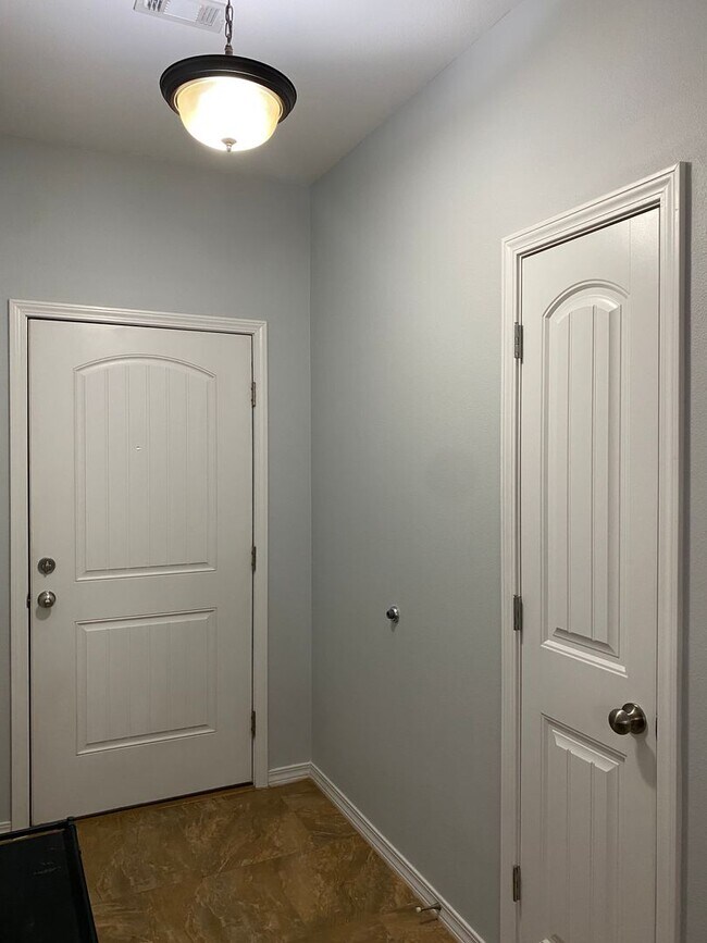 Foto del edificio - Excellent 3 Bedroom in Pace