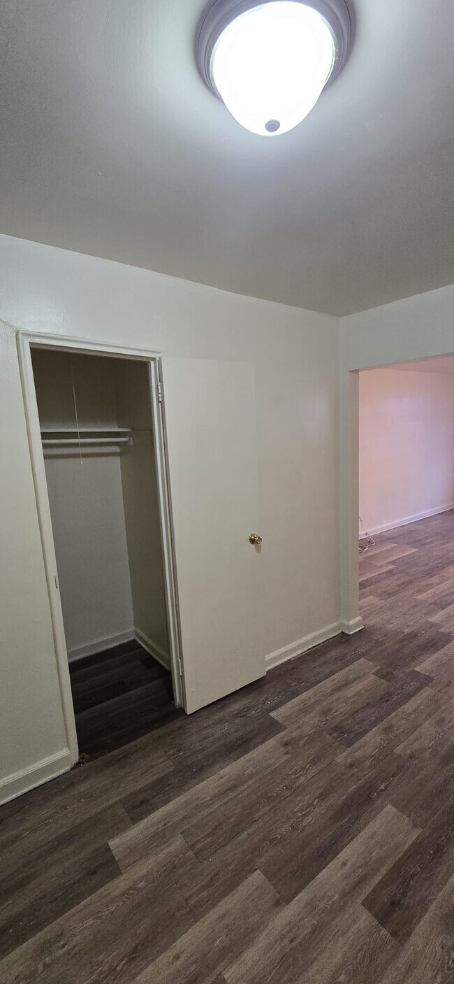 100 Chancellor Ave Unit A23, Newark, NJ 07112 Apartments in Newark