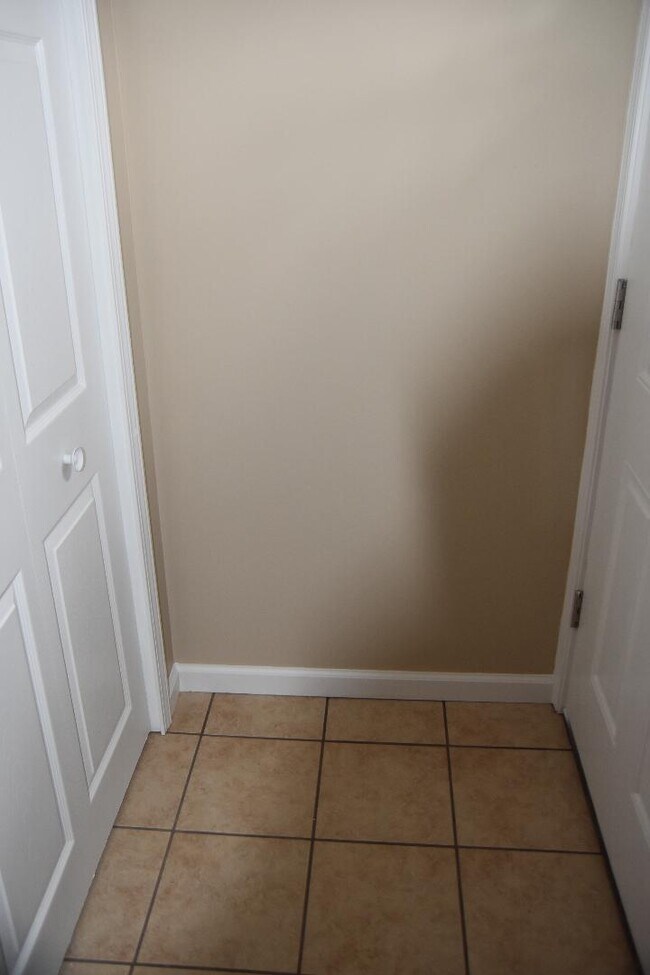 Foto del edificio - 3273 Berent St