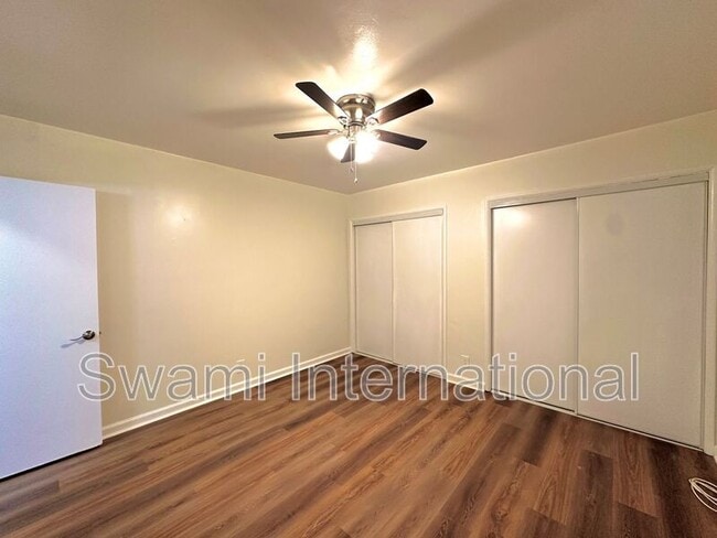 Foto del edificio - 674 W 27th St