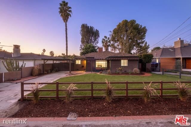 Building Photo - 3 br, 2 bath House - 12340 Hesby St