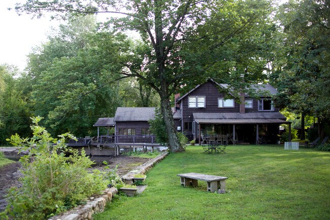 Foto del edificio - 30 Cannon Rd