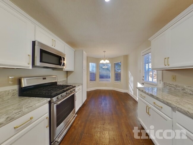 Building Photo - 1714 Circle Creek Dr