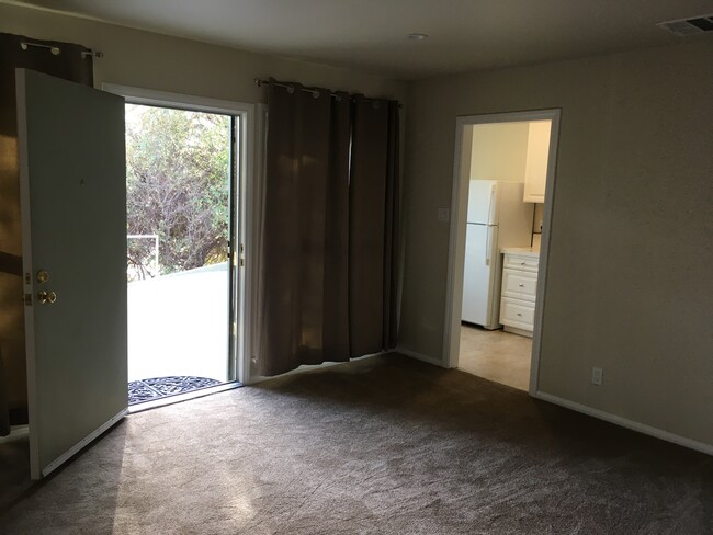 Entry in Family Room - 8431 Crenshaw Dr