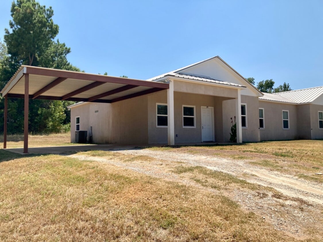 Primary Photo - 230 CR 122