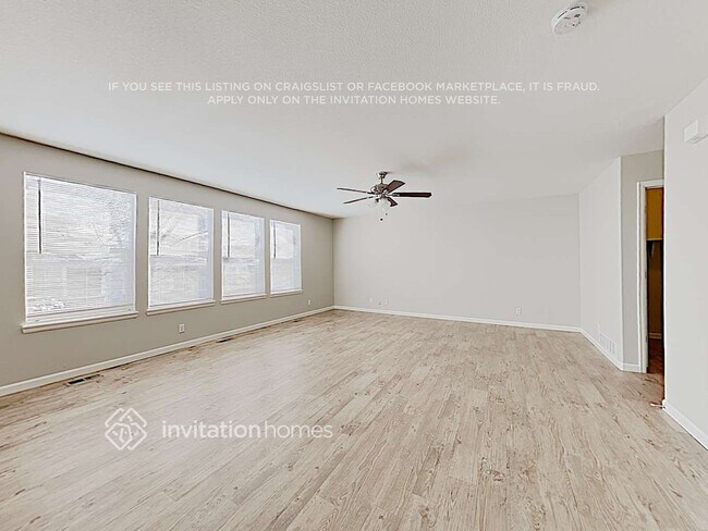 Foto del edificio - 11162 Fillmore Way
