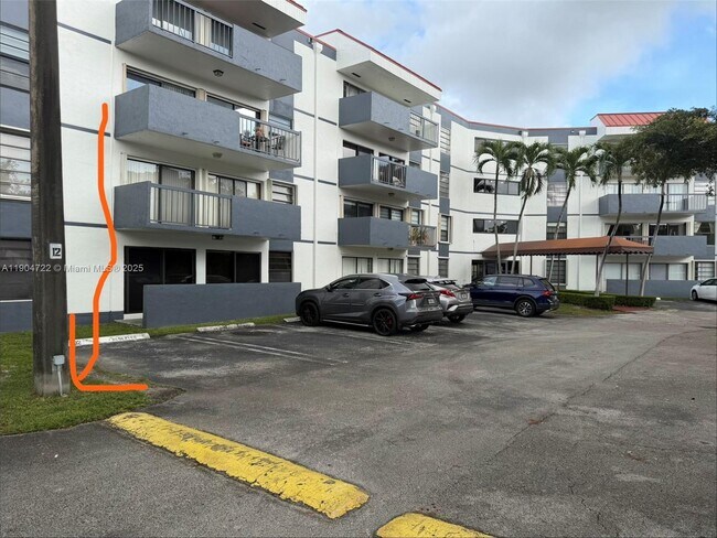 Foto del edificio - 5800 SW 127th Ave