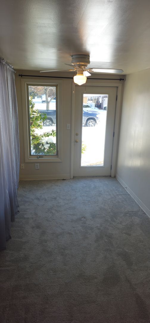 Foto del edificio - 3725 Chancellor Dr