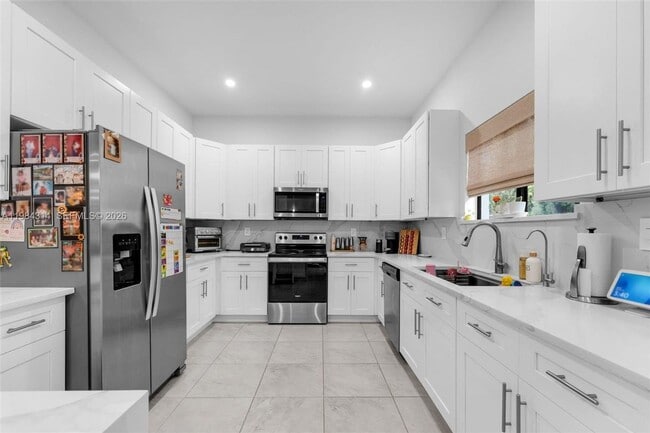 Photo - 17805 SW 114th Ct House