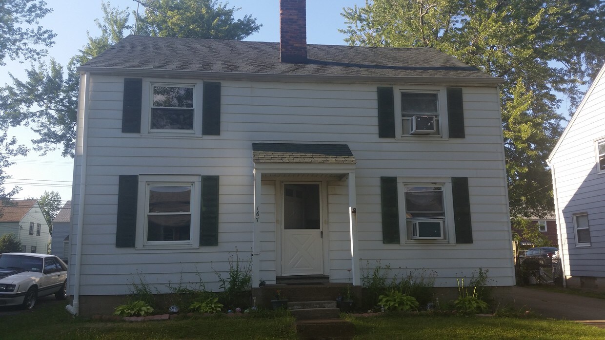 167 Henderson Ave, Tonawanda, NY 14217 Apartment for Rent in