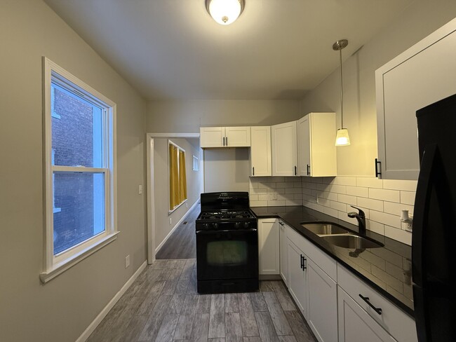 Foto del edificio - 351 Westminster St