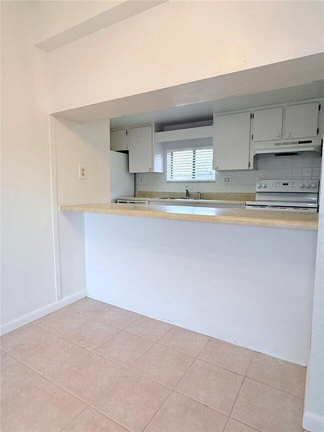 Foto del edificio - 8608 Lake Isle Dr