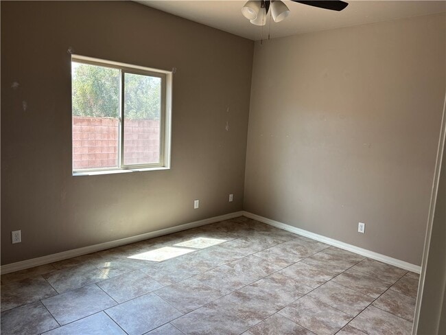 Building Photo - 3645 N Lomita St