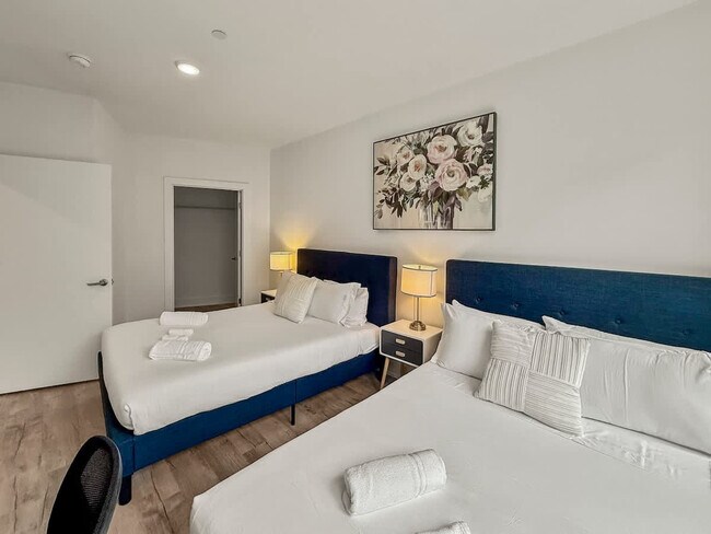 Foto del edificio - 1214 N American St