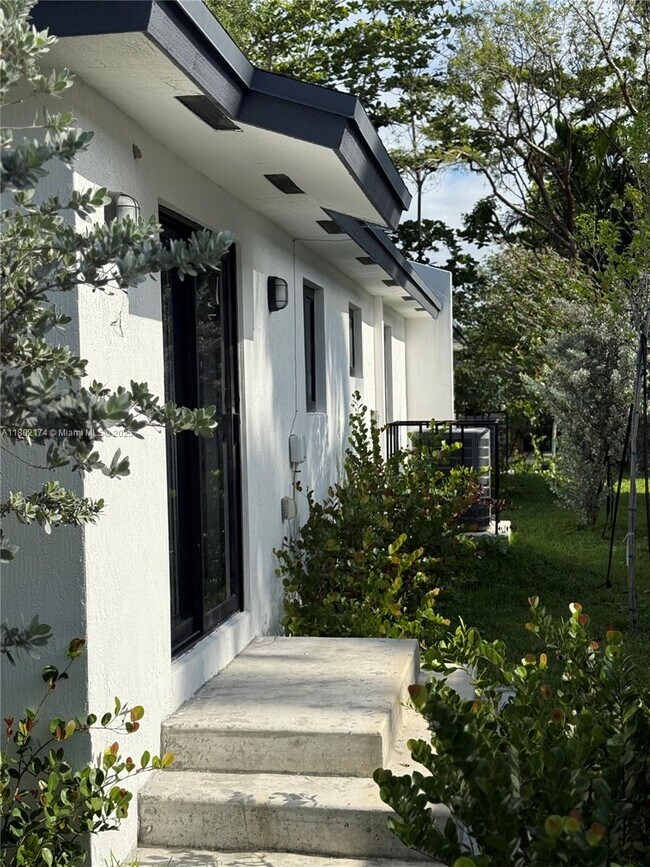 Foto del edificio - 210 SW 3rd St