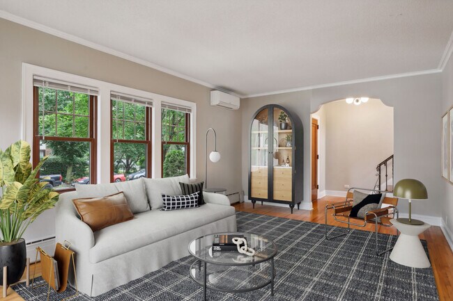 Living Room - 601 W 46th St