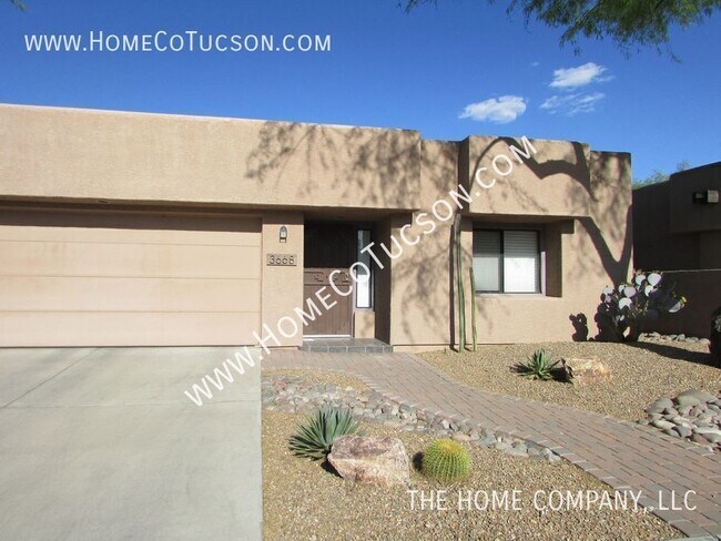 Building Photo - 3668 N Royal Prince Ct