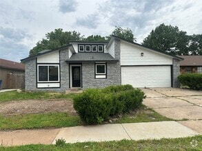 Building Photo - 3238 S 138th E Ave