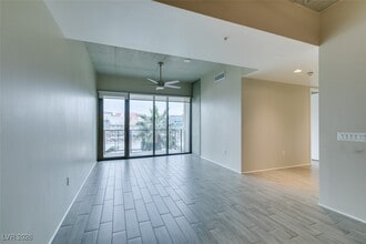 Building Photo - 353 E Bonneville Ave