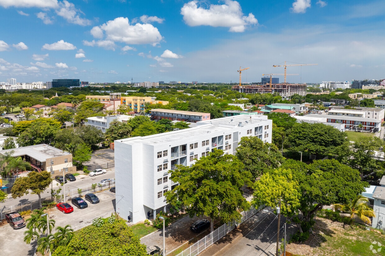 Foto del edificio - Phyllis Wheatley