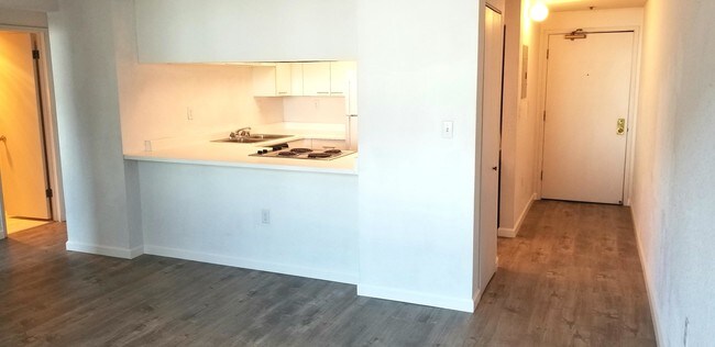 Building Photo - 2 bedroom in San Francisco CA 94105