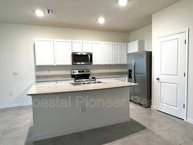 Building Photo - 5334 Dragonfly Dr