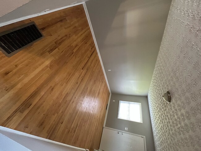 Building Photo - 3075 Morsetowne Ct N