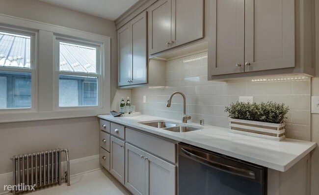 Foto del edificio - 3 br, 2 bath House - 1760 Juliet Ave