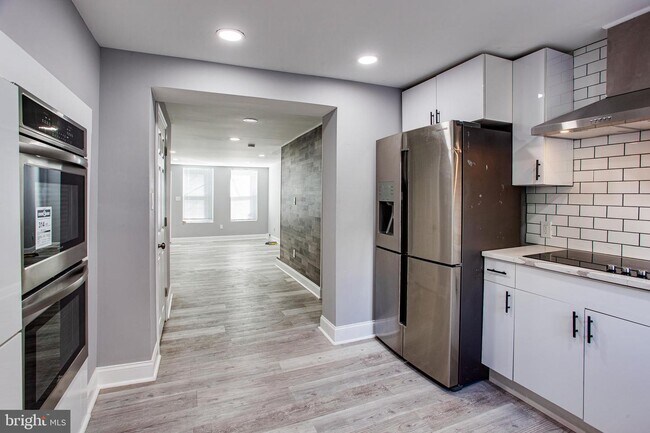 Building Photo - 937 Cantrell St