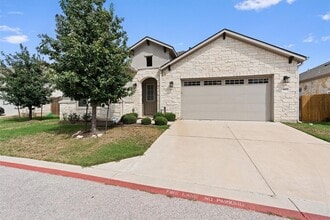 Building Photo - 4660 Katherine Dr