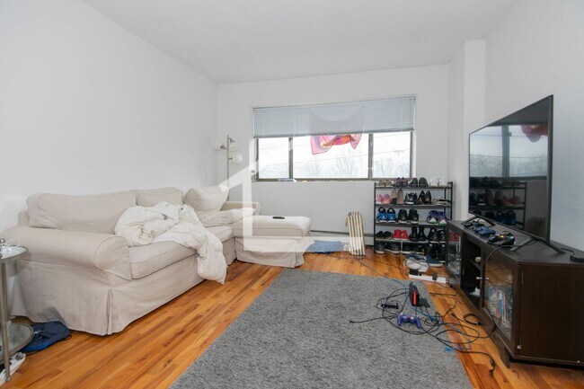 Foto del edificio - Nice 2 bed in Mission Hill