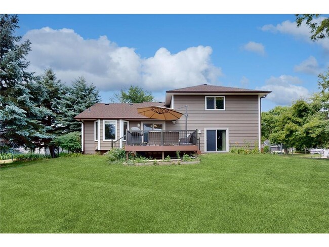 Foto del edificio - 2079 Woodbridge Way