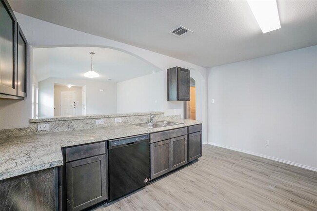 Building Photo - 22335 Porter Mountain Trl