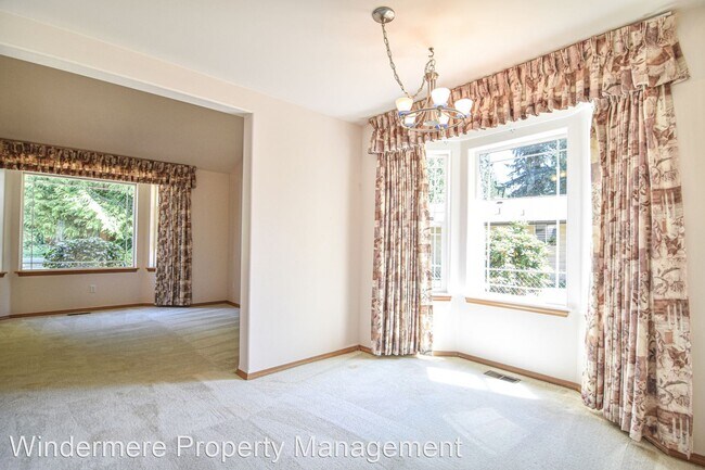 Foto del edificio - 4 br, 2.5 bath House - 26 Winesap Rd