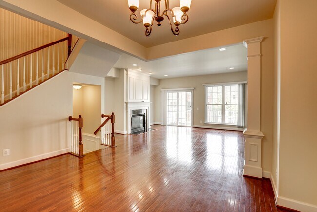 Foto del edificio - 14580 Crossfield Way