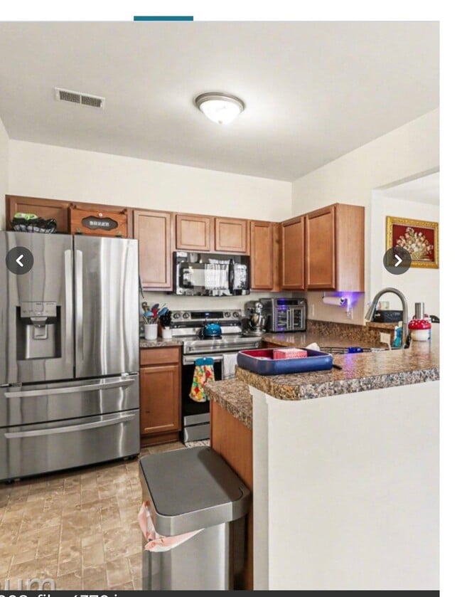 Foto del edificio - 28218 S Pointe Ln