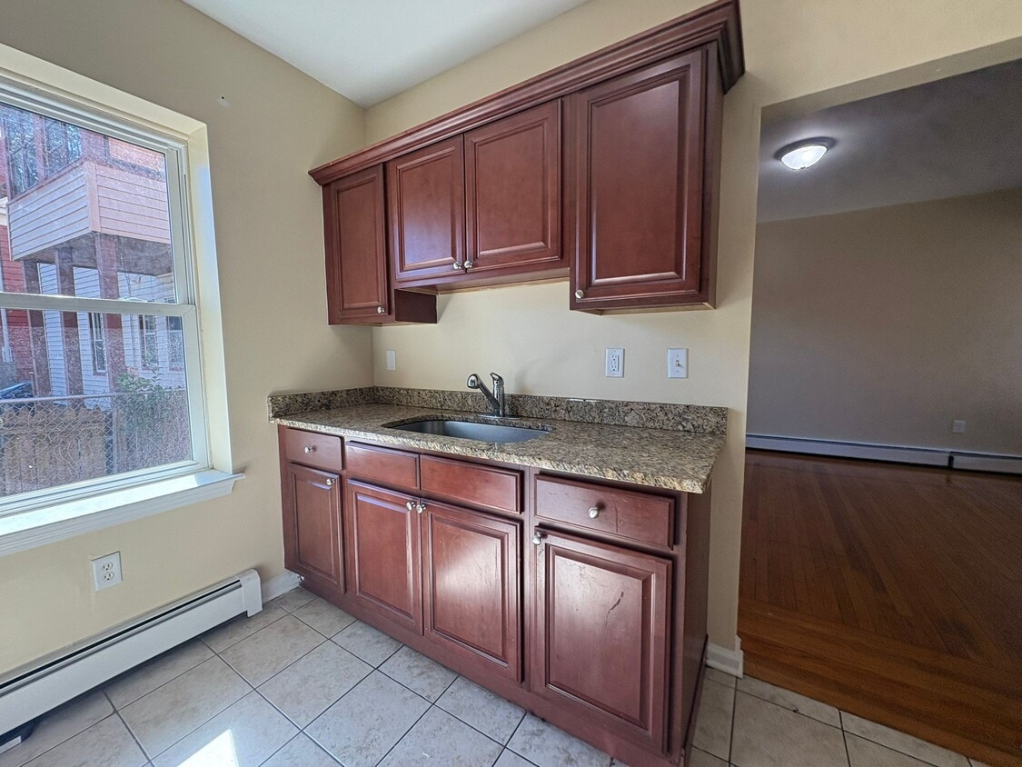 Foto principal - 310 Edgewood Ave