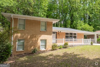 Building Photo - 2689 Collier Dr NW